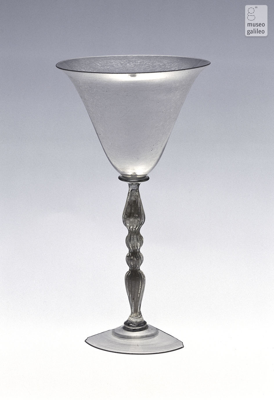 Chalice glass (Inv. 3906)