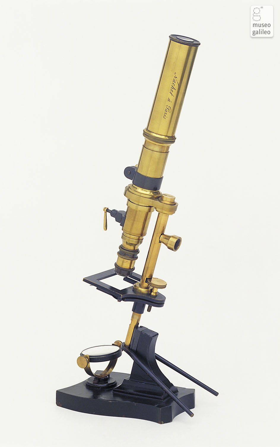 Compound microscope, demonstration (Inv. 3208)